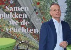 Harrie Jonker namens FruitMasters, dat op het moment van de beurs zowel belicht product uit Nederland als importproduct uit Spanje beschikbaar had.